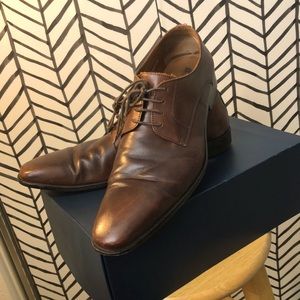 Men’s dress shoes.